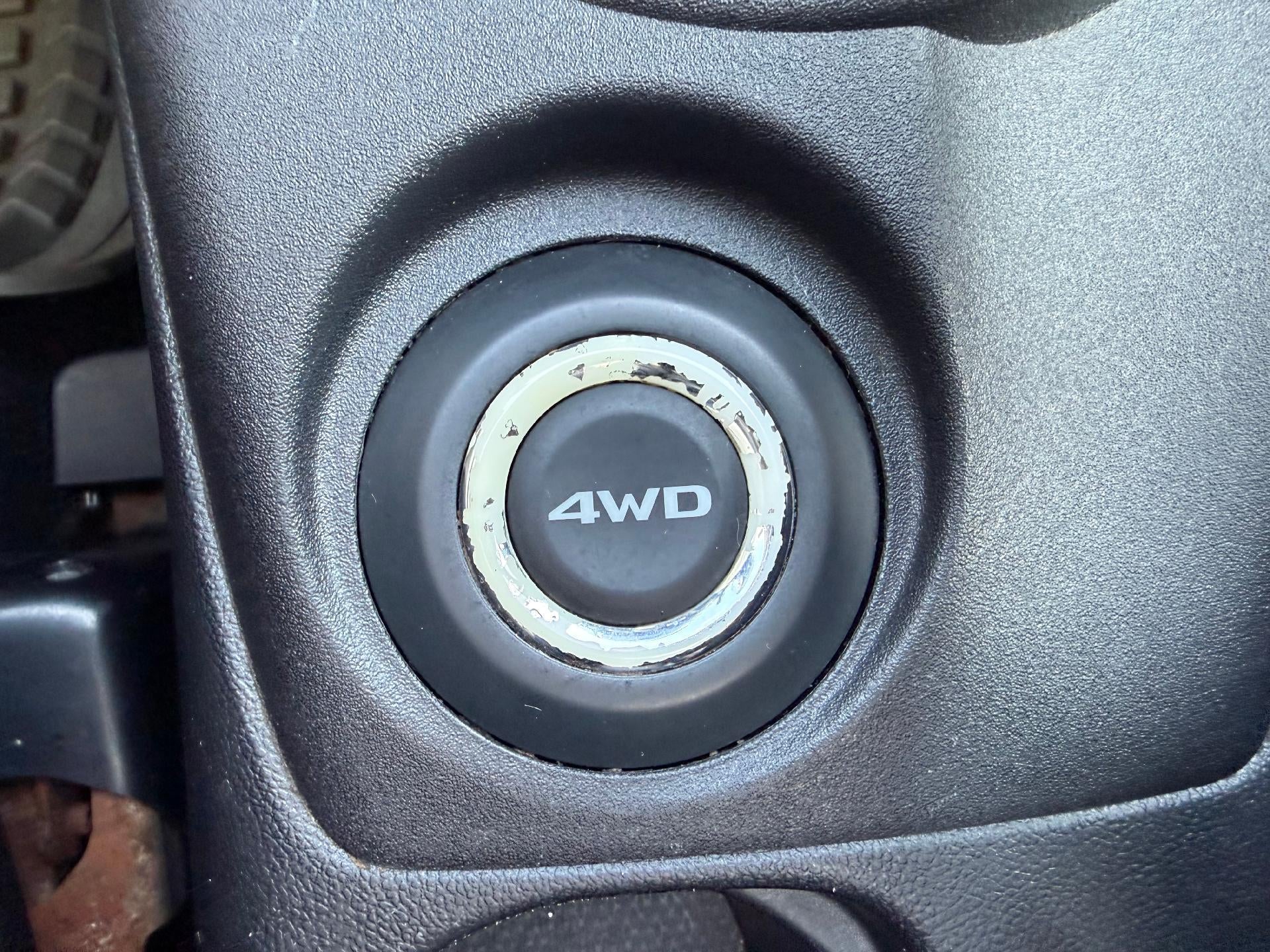 2013 Mitsubishi Outlander Sport LE