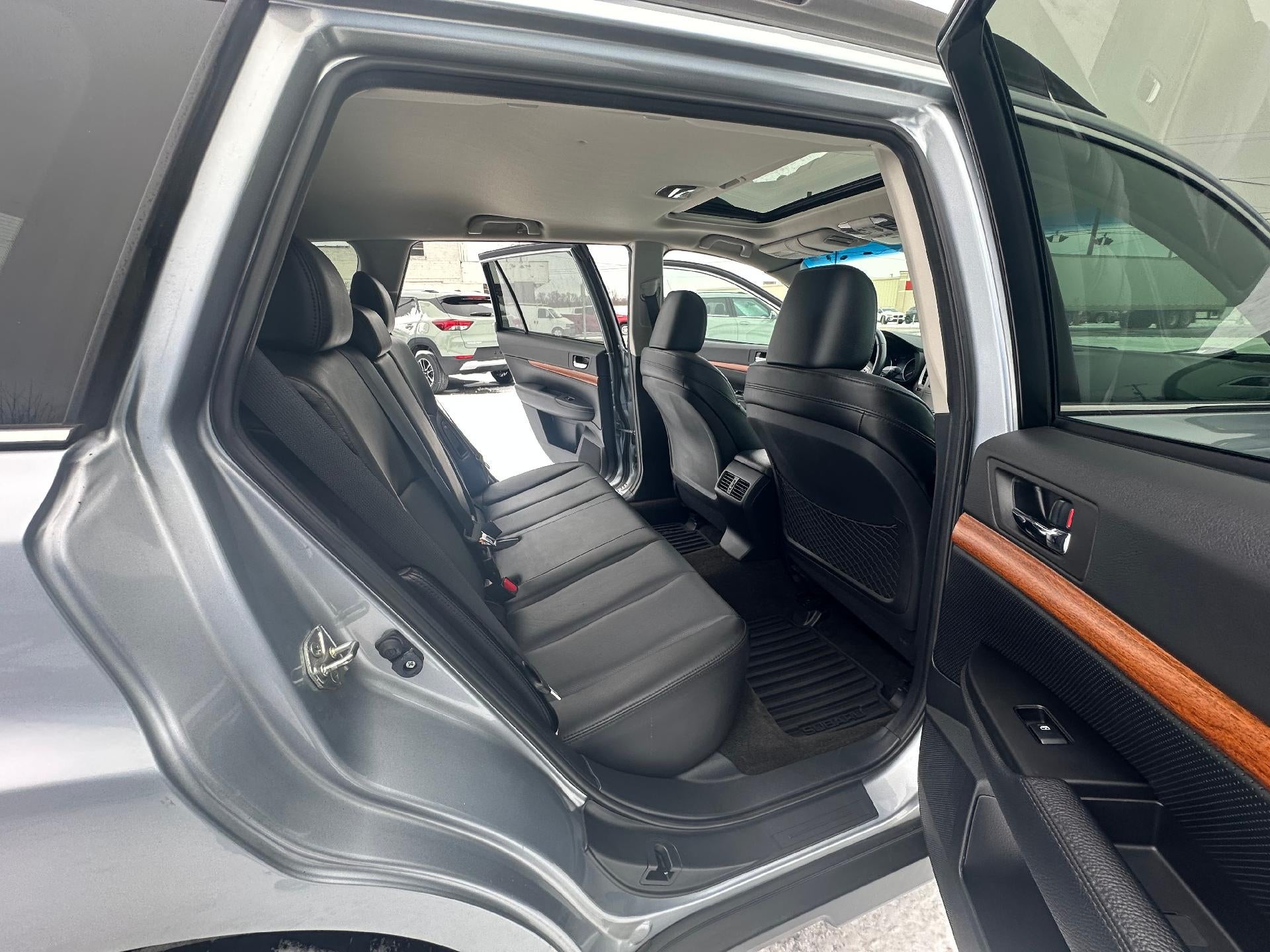 2014 Subaru Outback 3.6R Limited